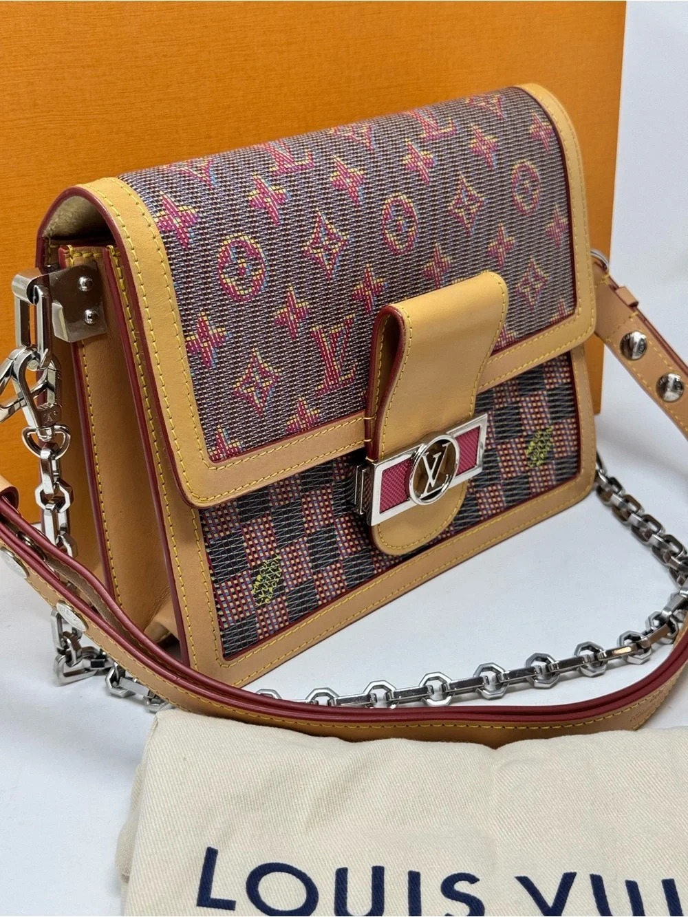 💯Authentic LOUIS VUITTON Monogram LV Pop Dauphine MM Rose - Picture 5 of 14